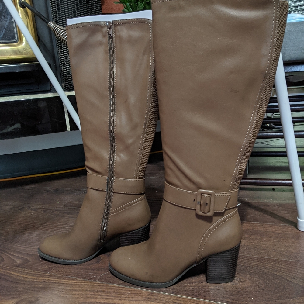 Soul Naturalizer wide calf boots
